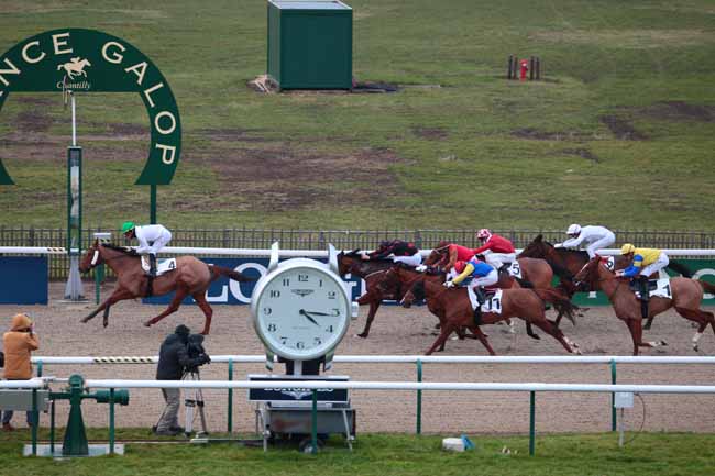 Photo d'arrivée de la course pmu PRIX DE NOINTEL à CHANTILLY le Lundi 16 janvier 2017