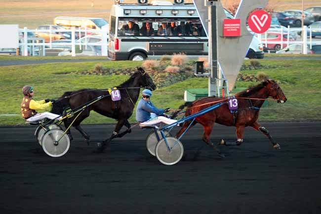 Photo d'arrivée de la course pmu PRIX DE GRANVILLE à PARIS-VINCENNES le Samedi 21 janvier 2017