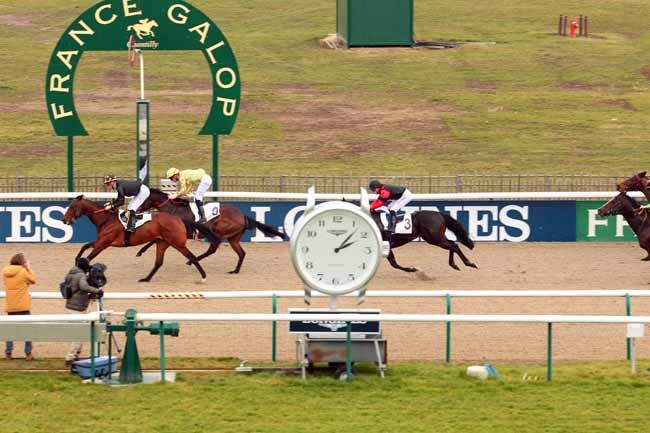 Photo d'arrivée de la course pmu PRIX DE LASSY à CHANTILLY le Mardi 14 février 2017