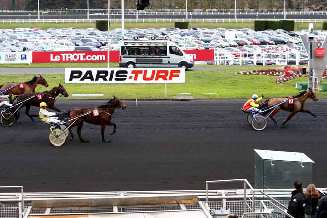 Photo d'arrivée de la course pmu PRIX D'AVENCHES à PARIS-VINCENNES le Dimanche 26 février 2017