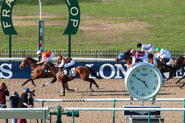 Photo d'arrivée de la course pmu PRIX ESSO à CHANTILLY le Jeudi 16 mars 2017