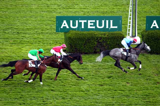 Photo d'arrivée de la course pmu PRIX DE SAINT-MAIXENT à AUTEUIL le Samedi 1 avril 2017