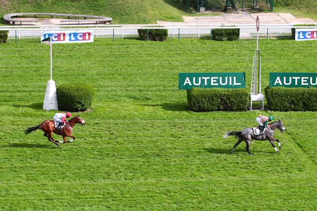Photo d'arrivée de la course pmu PRIX FLEURET à AUTEUIL le Samedi 1 avril 2017