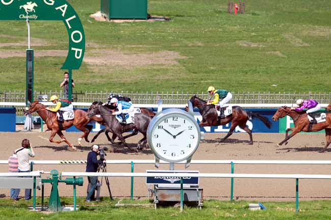 Photo d'arrivée de la course pmu PRIX CHANTILLY CAPITALE DU CHEVAL à CHANTILLY le Lundi 3 avril 2017