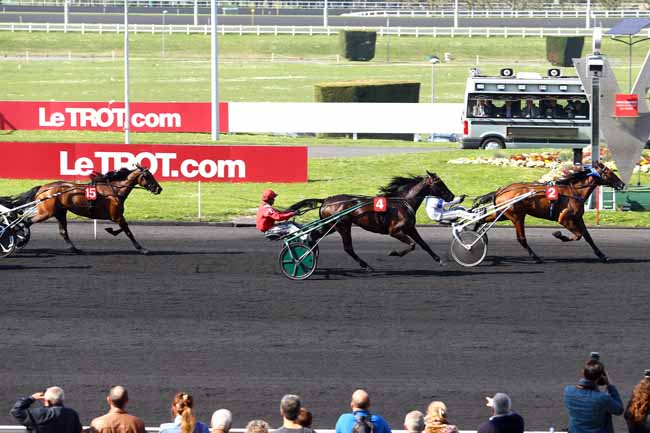 Photo d'arrivée de la course pmu PRIX D'AUBUSSON à PARIS-VINCENNES le Samedi 8 avril 2017