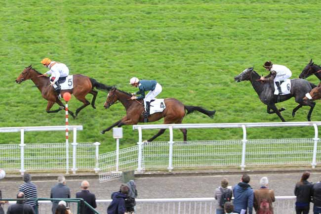 Photo d'arrivée de la course pmu PRIX IMPRUDENCE à MAISONS-LAFFITTE le Lundi 10 avril 2017
