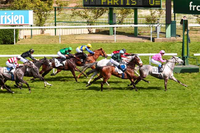 Photo d'arrivée de la course pmu PRIX DU PONT DE FLANDRE à SAINT-CLOUD le Mardi 11 avril 2017