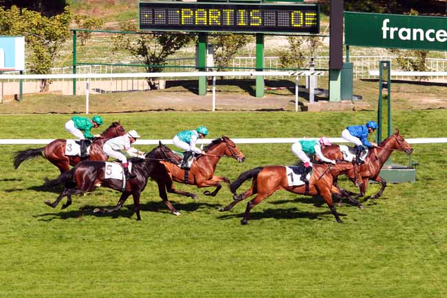 Photo d'arrivée de la course pmu PRIX DE JUIGNE à SAINT-CLOUD le Mardi 11 avril 2017