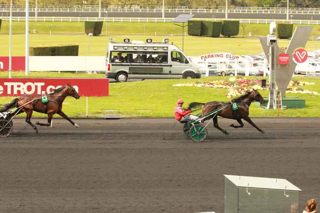 Photo d'arrivée de la course pmu PRIX DE CHATEAU-GAILLARD à PARIS-VINCENNES le Samedi 15 avril 2017