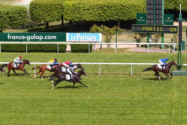Photo d'arrivée de la course pmu PRIX EMPERY à SAINT-CLOUD le Dimanche 23 avril 2017