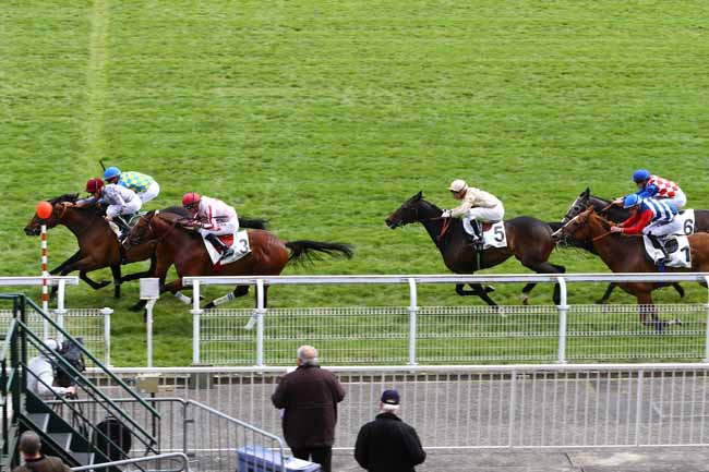 Photo d'arrivée de la course pmu PRIX SERVANNE à MAISONS-LAFFITTE le Mardi 25 avril 2017