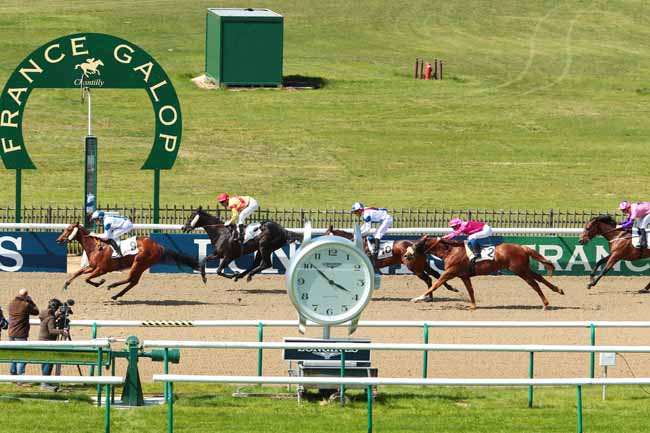 Photo d'arrivée de la course pmu PRIX CHEMIN DU ROI à CHANTILLY le Mercredi 10 mai 2017