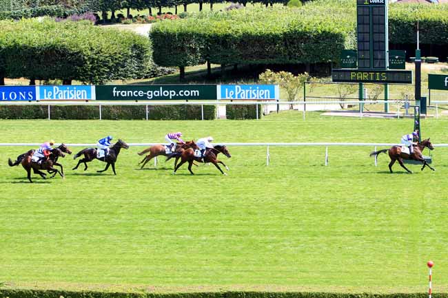 Photo d'arrivée de la course pmu PRIX DU BASSIN PARISIEN à SAINT-CLOUD le Jeudi 15 juin 2017