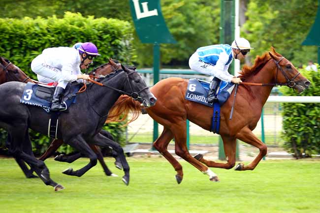 Photo d'arrivée de la course pmu PRIX DU SOLEIL DE BRETAGNE LONGINES à CHANTILLY le Samedi 17 juin 2017