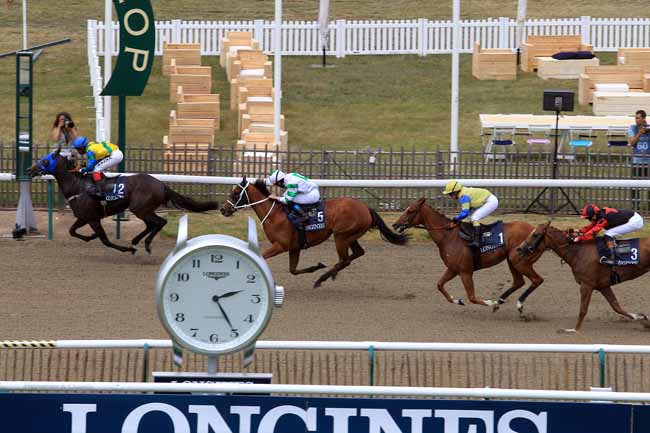 Photo d'arrivée de la course pmu PRIX LONGINES FUTURE RACING STARS à CHANTILLY le Samedi 17 juin 2017