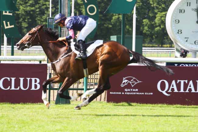 Photo d'arrivée de la course pmu PRIX SAINT-NICOLAS-D'ACY à CHANTILLY le Vendredi 23 juin 2017