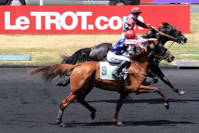 Photo d'arrivée de la course pmu PRIX D'ESSAI à PARIS-VINCENNES le Dimanche 25 juin 2017