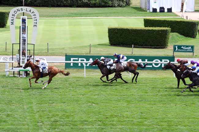 Photo d'arrivée de la course pmu PRIX DE L'ETOILE DU BOUT DU MONDE à MAISONS-LAFFITTE le Mercredi 28 juin 2017