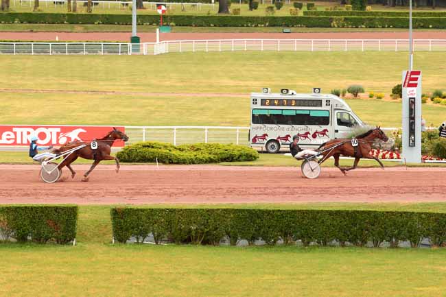 Photo d'arrivée de la course pmu PRIX DE CREPY-EN-VALOIS à ENGHIEN le Samedi 1 juillet 2017
