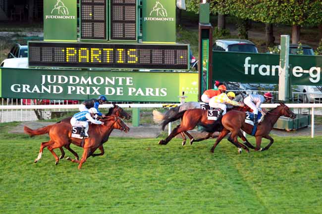 Photo d'arrivée de la course pmu PRIX DE FLEURUS à SAINT-CLOUD le Vendredi 14 juillet 2017