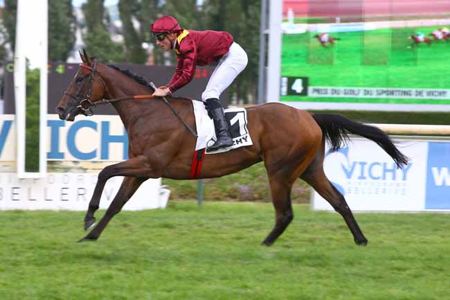 Photo d'arrivée de la course pmu PRIX DU GOLF DU SPORTING DE VICHY à VICHY le Jeudi 20 juillet 2017