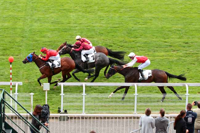 Photo d'arrivée de la course pmu PRIX ROBERT PAPIN à MAISONS-LAFFITTE le Dimanche 23 juillet 2017