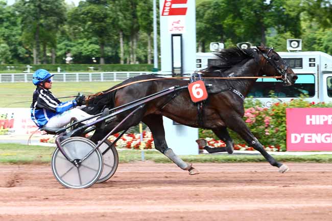 Photo d'arrivée de la course pmu PRIX DOMINIQUE SAVARY - PRIX DE LA MEDITERRANEE à ENGHIEN le Samedi 29 juillet 2017