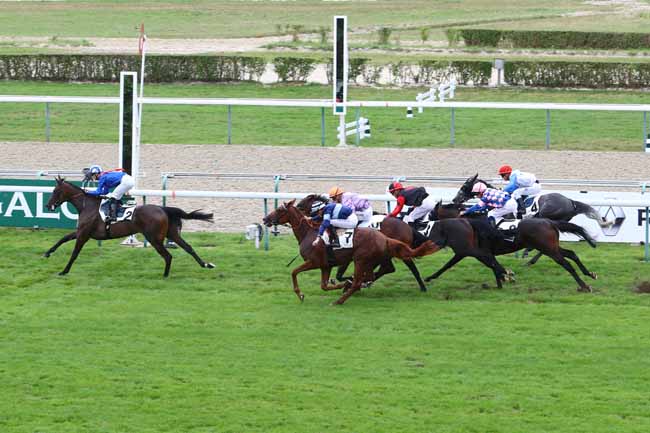 Photo d'arrivée de la course pmu PRIX DE VICTOT à DEAUVILLE le Vendredi 4 août 2017