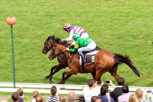 Photo d'arrivée de la course pmu PRIX DE LA VALLEE D'AUGE- ETALON KENDARGENT à DEAUVILLE le Mardi 15 août 2017