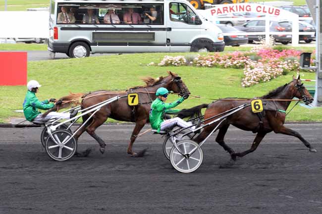 Photo d'arrivée de la course pmu PRIX PIERRE PLAZEN à PARIS-VINCENNES le Lundi 21 août 2017
