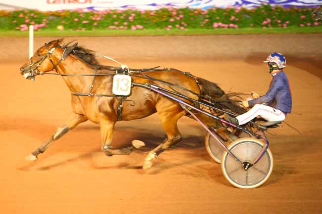 Photo d'arrivée de la course pmu PRIX DE MOULINS-LA-MARCHE (GR A) à CABOURG le Vendredi 25 août 2017
