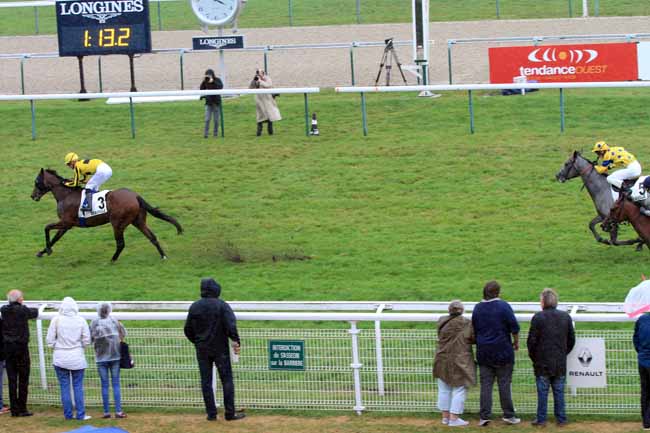 Photo d'arrivée de la course pmu PRIX DE LA BANCHE à DEAUVILLE le Mercredi 30 août 2017