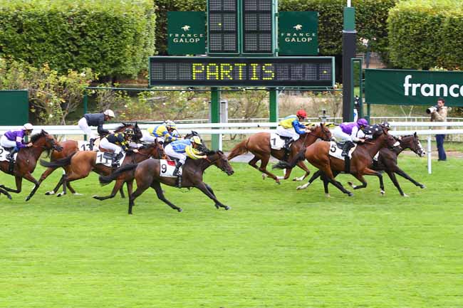 Photo d'arrivée de la course pmu PRIX DE JOYENVAL à SAINT-CLOUD le Vendredi 8 septembre 2017