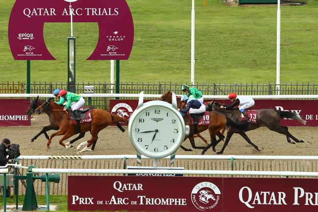 Photo d'arrivée de la course pmu PRIX AL WAKRA PRESENTE PAR RMC à CHANTILLY le Dimanche 10 septembre 2017