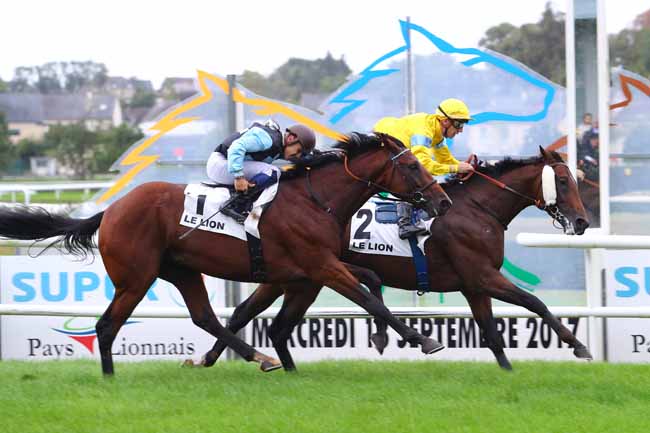 Photo d'arrivée de la course pmu PRIX DU MONDIAL DU LION à LE LION D'ANGERS le Mercredi 13 septembre 2017