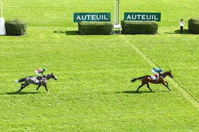Photo d'arrivée de la course pmu PRIX EDMOND BARRACHIN à AUTEUIL le Jeudi 14 septembre 2017