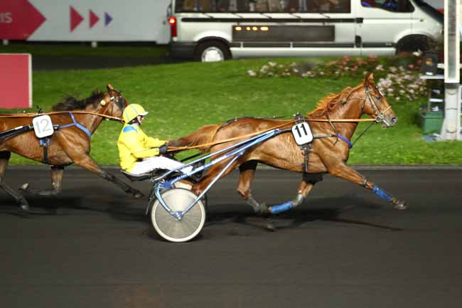 Photo d'arrivée de la course pmu PRIX MASSALIA à PARIS-VINCENNES le Vendredi 15 septembre 2017
