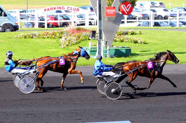 Photo d'arrivée de la course pmu PRIX DE GIVORS à PARIS-VINCENNES le Jeudi 21 septembre 2017