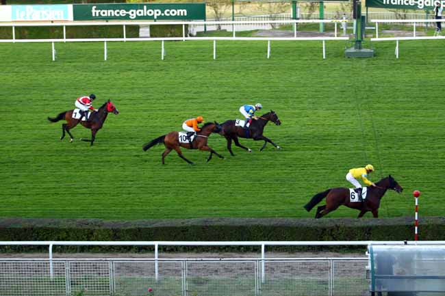 Photo d'arrivée de la course pmu PRIX DE HOUDAN à SAINT-CLOUD le Jeudi 21 septembre 2017