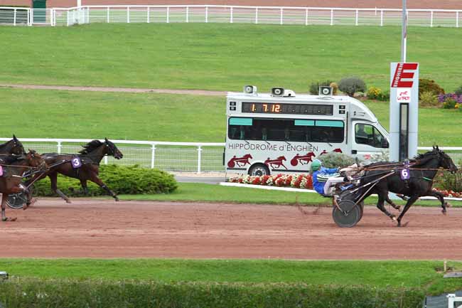 Photo d'arrivée de la course pmu PRIX DE SAULIEU à ENGHIEN le Lundi 2 octobre 2017
