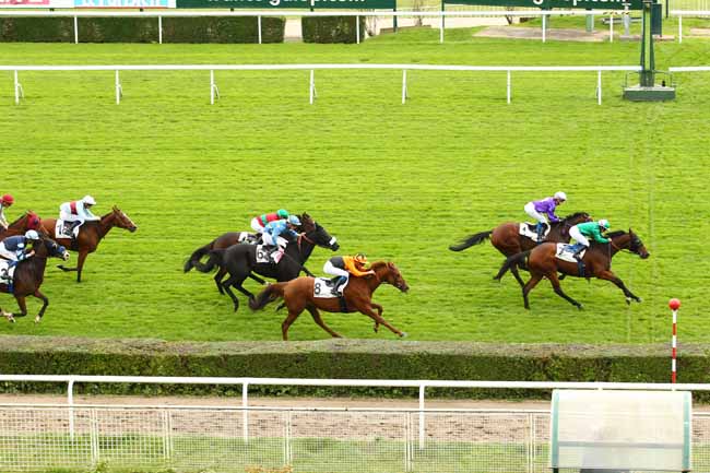 Photo d'arrivée de la course pmu PRIX D'INVAL à SAINT-CLOUD le Mardi 10 octobre 2017