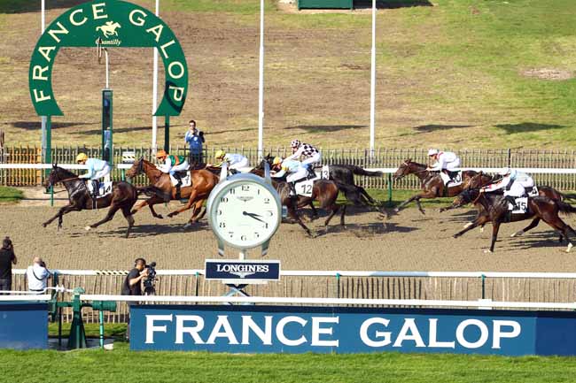 Photo d'arrivée de la course pmu PRIX DE PICARDIE à CHANTILLY le Dimanche 15 octobre 2017
