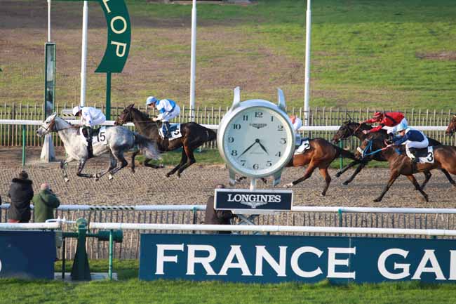 Photo d'arrivée de la course pmu PRIX DE BLAMONT à CHANTILLY le Mardi 31 octobre 2017