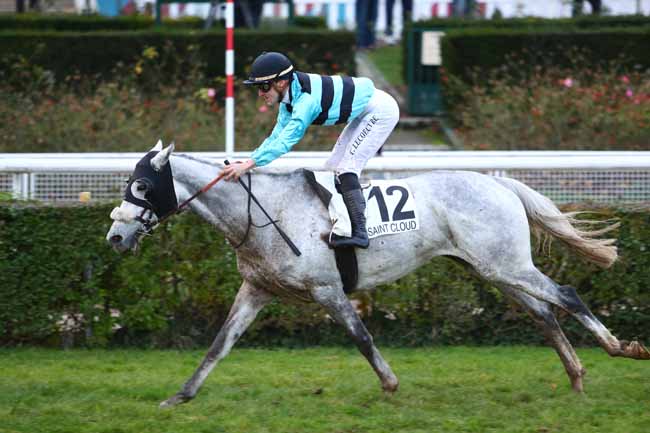 Photo d'arrivée de la course pmu PRIX DE CHAMBLY à SAINT-CLOUD le Vendredi 24 novembre 2017