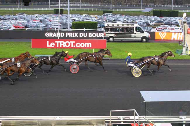 Photo d'arrivée de la course pmu GRAND PRIX DU BOURBONNAIS à PARIS-VINCENNES le Dimanche 10 décembre 2017