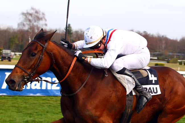 Photo d'arrivée de la course pmu PRIX DE SAINT-VINCENT à PAU le Mercredi 20 décembre 2017