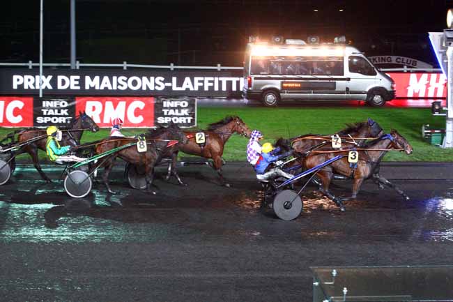 Photo d'arrivée de la course pmu PRIX DE MAISONS-LAFFITTE à PARIS-VINCENNES le Dimanche 21 janvier 2018