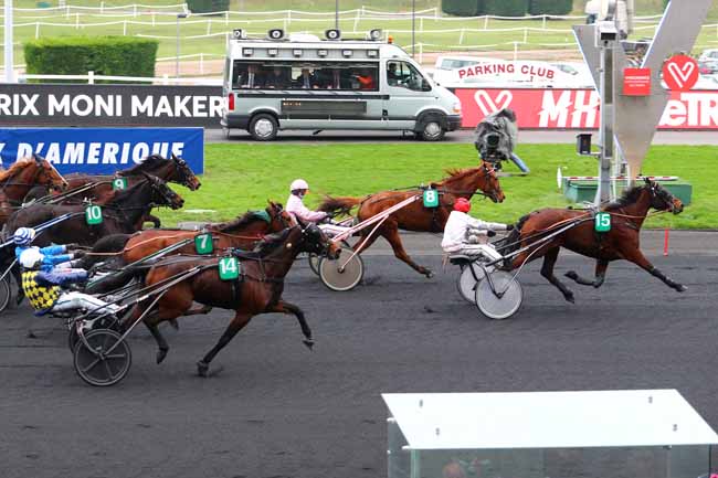 Photo d'arrivée de la course pmu PRIX MONI MAKER à PARIS-VINCENNES le Samedi 27 janvier 2018