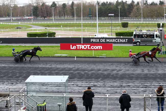 Photo d'arrivée de la course pmu PRIX DE MARCENAT à PARIS-VINCENNES le Jeudi 15 février 2018