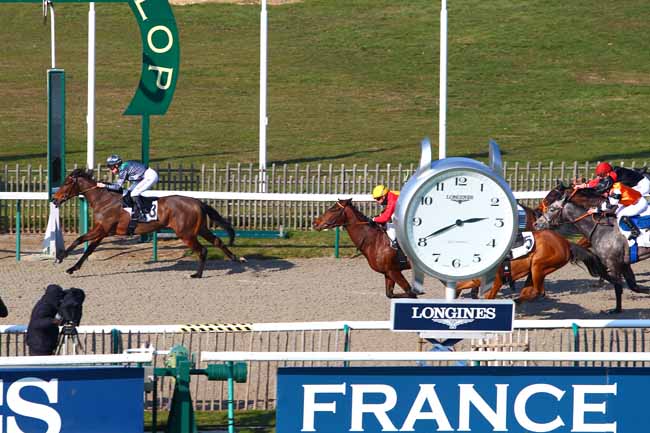 Photo d'arrivée de la course pmu PRIX DE LA FONTAINE D'ORRY à CHANTILLY le Jeudi 22 février 2018